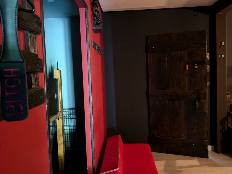 Points d'ancrage sur poutre sécurisé pour suspensions et bondage